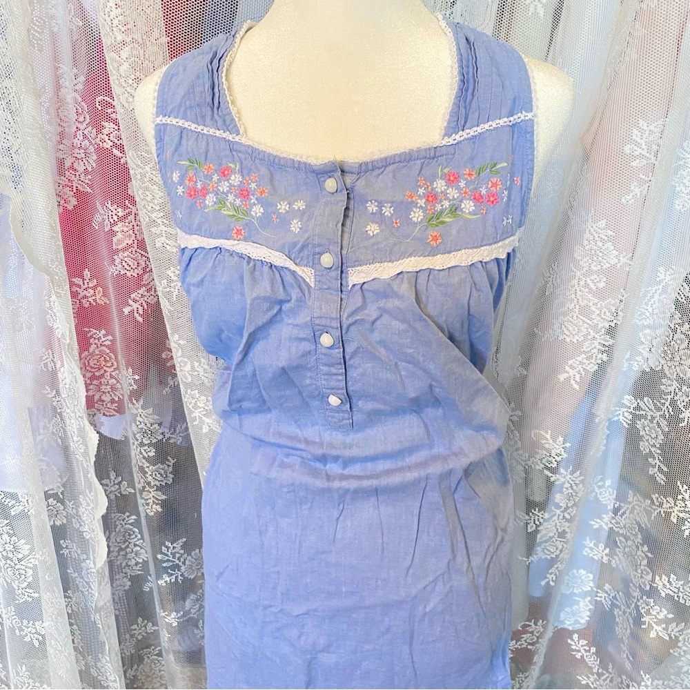 Gilligan & O'Malley Lavender Sleeveless Embroidered Nightgown